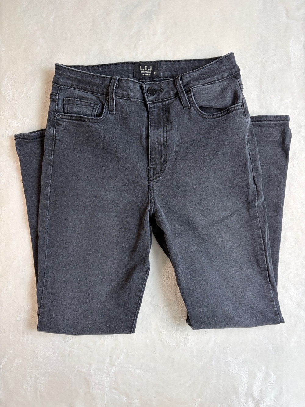 L.T.J (Letter to Juliet) Los Angeles Dark Gray Skinny Jeans - Size 27
